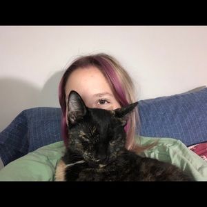 Meet your Posher, Lori